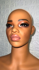 Glam Mannequin